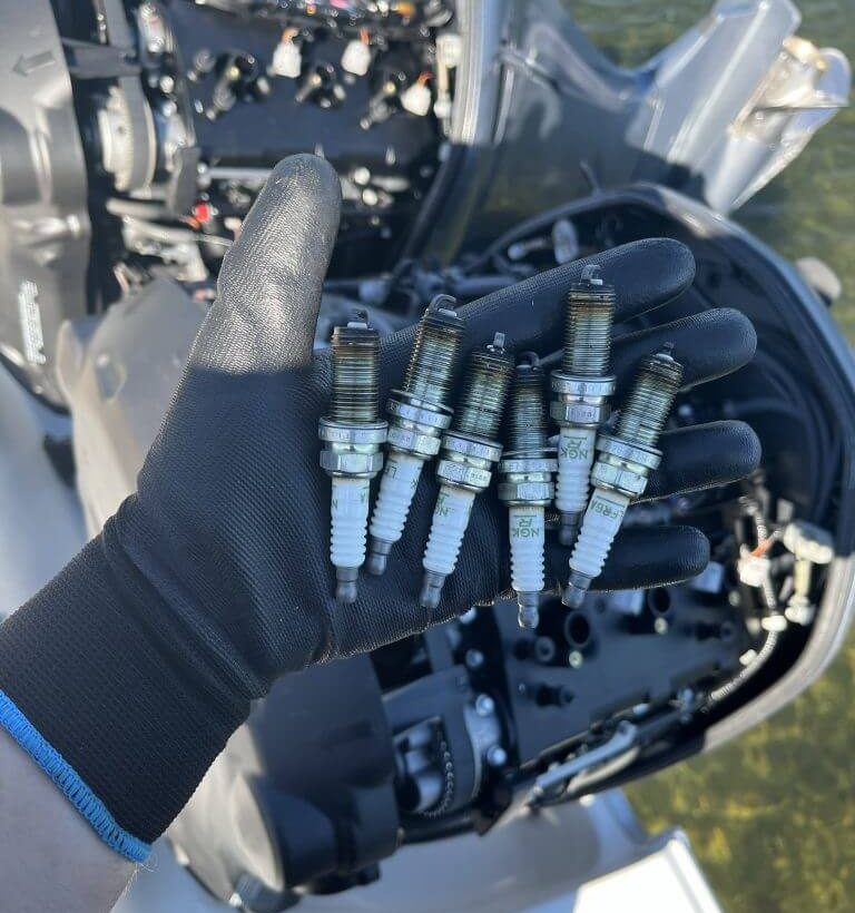 Outboard Engine Services in The Keys