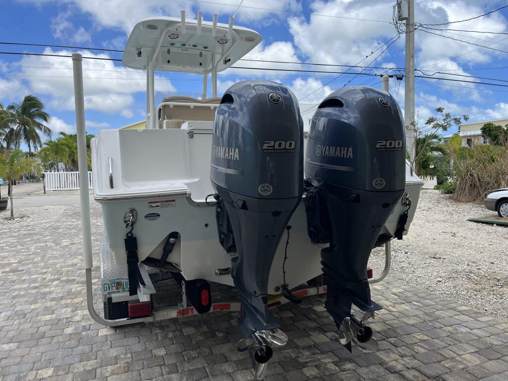 Outboard Engine Services in The Keys