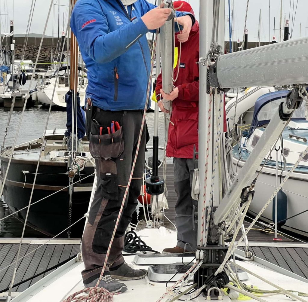 Riggings and Masts Repair in The Keys